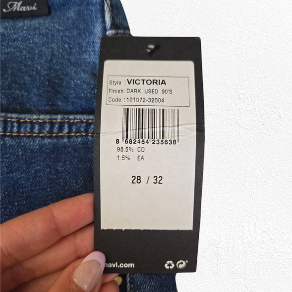 Mavi Dark Wash High Rise Wide Leg Raw Hem Victoria Flare Mom Jeans Size 28 - Picture 4 of 11